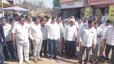 राहुरी: नगरपालिकेच्या पायरीवर नतमस्तक होत नगराध्यक्ष भाऊसाहेब मोरे यांनी स्वीकारला पदभार