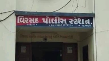 બોરસદ: bajaj finance માંથી લોન અપાવવાના બહાને લાખો રૂપિયાની છેતરપિંડીની ફરિયાદ વીરસદ પોલીસ સ્ટેશનમાં નોંધાઈ