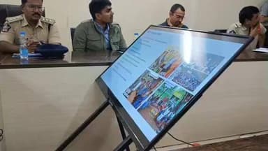 పాడేరులో జిల్లా ఎస్పీ వార్షిక నేర సమీక్ష సమావేశం