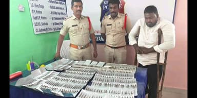 గుడ్లవల్లేరులో కోడి కత్తులు కలిగిన వ్యక్తి అరెస్ట్