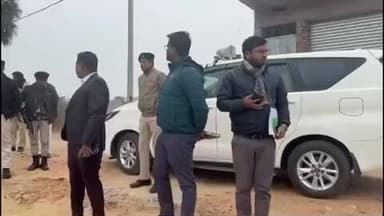 शेखपुरा: डीएम शेखर आनंद ने ज़िले में चल रही परियोजनाओं का निरीक्षण किया, रजिस्ट्री कार्यालय के लिए ज़मीन चिन्हित