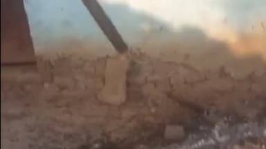 जौरा: ग्राम अलापुर में दबंगों ने गरीबों का आशियाना जलाया, पीड़ित ने थाने में न्याय की गुहार लगाई