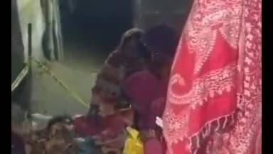 पताही: लहसनिया गांव में एक महिला की संदिग्ध स्थिति में हुई मौत से फैली सनसनी, पुलिस ने शव बरामद कर पोस्टमार्टम के लिए भेजा