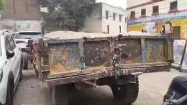 रूड़की: रुड़की में हरिद्वार रोड पर पुलिस ने अवैध खनन के खिलाफ की कार्रवाई, एक ट्रैक्टर ट्राली को किया सीज