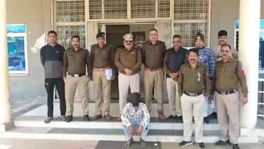 बमोरी: फतेहगढ़ पुलिस को बड़ी सफलता, किशोरी अपहरण व दुष्कर्म मामले में 9 माह से फरार ₹5000 का इनामी आरोपी गिरफ्तार