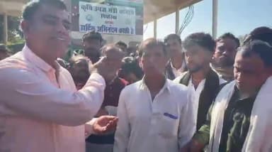 पिपरिया: पिपरिया कृषि उपज मंडी में पूसा 1 धान को लेकर किसानों का हंगामा, विरोध प्रदर्शन