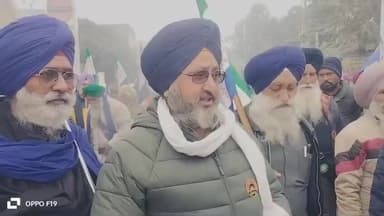 ਗੁਰਦਾਸਪੁਰ: ਕਿਸਾਨ ਮਜ਼ਦੂਰ ਸੰਘਰਸ਼ ਕਮੇਟੀ ਨੇ ਗੁਰਦਾਸਪੁਰ ਹੈਡਕੁਾਰਟਰ ਤੇ ਮਨਰੇਗਾ ਸਕੀਮ ਨੂੰ ਰੱਦ ਕਰਨ ਦੇ ਲਈ ਸਰਕਾਰ ਦਾ ਫੂਕਿਆ ਪੁਤਲਾ