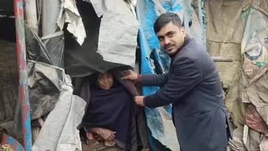 रहुई: रहुई प्रखंड: बीडीओ ने विभिन्न स्थानों पर 17 लोगों को कंबल बांटे