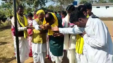 सिमडेगा: सलडेगा में गोंडवाना संस्कृति, शिक्षा और सामाजिक समरसता पर तीन दिवसीय शिक्षक प्रशिक्षण शुरू