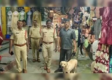 హన్వాడ: పట్టణంలో న్యూ ఇయర్ వేడుకల ప్రత్యేక తనిఖీలు చేపడుతున్న పోలీసులు