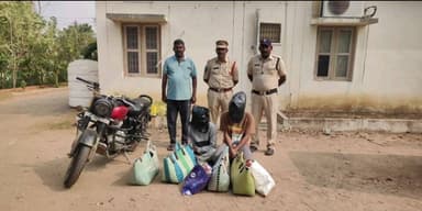 సీతనపల్లె పంచాయతీ గ్రామంలో కోళ్ల దొంగ అరెస్ట్