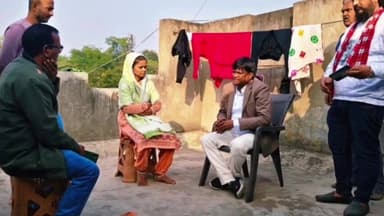 चास: धनबाद सांसद ढुल्लू महतो सेक्टर 8 में शोक संतप्त परिवार से मिले, जयंत की हत्या को बताया दुखद