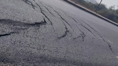 चितरपुर: मारंगमरचा के पास एनएच-23 सड़क बनते ही दरारें, गुणवत्ता पर सवाल, जांच की मांग