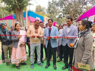 दरभंगा : संयुक्त कृषि भवन, बहादुरपुर में आज जिला स्तरीय दो दिवसीय कृषि यांत्रिकरण मेला का भव्य शुभारम्भ किया गया। मेले क...