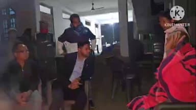 পশ্চিম যোৰহাট: অৰণ্য মানৱ যাদৱ পায়েঙৰ বাসগৃহত উপস্থিত অসম জাতীয় পৰিষদৰ সভাপতি লুৰিন জ্যোতি গগৈ