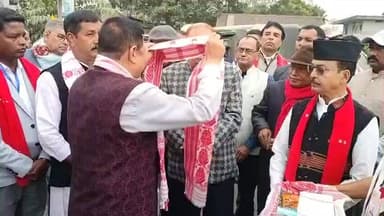 বিশ্বনাথ: চাৰিআলিৰ পৌৰসভাৰ সোণালী জয়ন্তী মহোৎসৱ ভাগৰ বিশ্বনাথ নগৰত বৰ্ণাঢ্য সাংস্কৃতিক শোভাযাত্ৰা