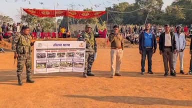 तोरपा: डोडमा नया टोली में पुलिस ने अवैध अफीम के विरुद्ध आमजन को किया जागरूक