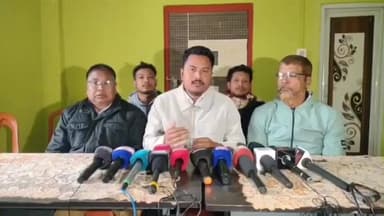 বঙাইগাঁও ভাগ: হীৰাপাৰাত সদৌ অসম সূত্ৰধৰ ছাত্ৰ সন্থাৰ সংবাদমেল, উন্নয়ন পৰিষদৰ দাবীত ১০ জানুৱাৰীত ৰাষ্ট্ৰীয় ঘাইপথৰ অৱৰোধৰ ঘোষণা