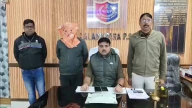 কৃষ্ণনগর ১: লক্ষাধিক টাকার হেরোইনসহ পলাশীপাড়া থেকে গ্রেফতার মাদক কারবারি