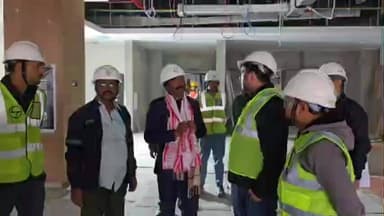 তিনিচুকীয়া: শুকানপুখুৰীত নিৰ্মাণ কাৰ্য চলি থকা কেঞ্চাৰ কেন্সাৰ হস্পিটেলখনৰ পৰিদৰ্শন বিধায়ক সঞ্জয় কিষানৰ