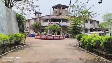 कुडू: कुडू थाना पुलिस ने वारंटी सफाजुल बावरिया को गिरफ्तार किया, न्यायालय में पेशी के बाद न्यायिक हिरासत में भेजा