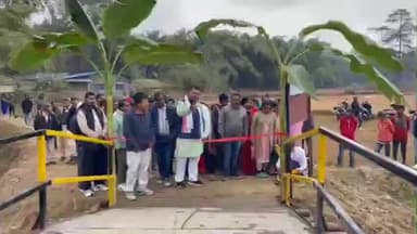 শদিয়া: শদিয়াত নৱ বৰ্ষৰ প্ৰাক ক্ষণত বিধায়ক বলিন চেতিয়াই প্ৰায় ১০ কোটি টকাৰ আধাৰশিলা স্থাপন