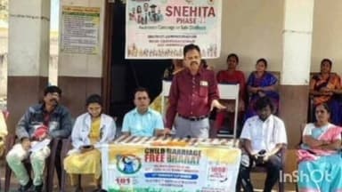 జమ్మికుంట: స్నేహిత కార్యక్రమం-2లో భాగంగా కస్తూరిబా విద్యాలయంలో బాలికలకు అవగాహన కార్యక్రమంలో పాల్గొన్న DM&HO DR. వెంకట రమణ