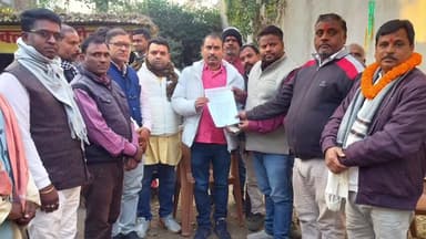 टाटीझरिया: टाटीझरिया में 'प्रेस क्लब भवन' निर्माण के लिए पत्रकारों ने विधायक को सौंपा मांग पत्र