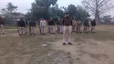 आज दिनांक-30/12/25 को पुलिस अधीक्षक, मधेपुरा के निर्देशानुसार पुलिस केंद्र, सिंहेश्वर में पुलिस पदाधिकारियों/कर्मियों में अनुशासन बनाये रखने हेतु परेड का आयोजन कराया गया |
@bihar_police
#madhepurapolice