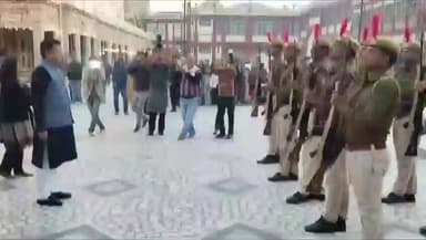 श्री महावीर जी में केंद्रीय मंत्री पीयूष गोयल ने भगवान महावीर जी के दर्शन किए, देश व प्रदेश की उन्नति की कामना की