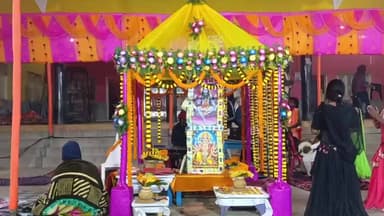 असरगंज: #असरगंज #नगर #पंचायत क्षेत्र के #सरस्वती #स्थान #मंदिर के प्रांगण में #रामधुनी कार्यक्रम का आयोजन किया गया है