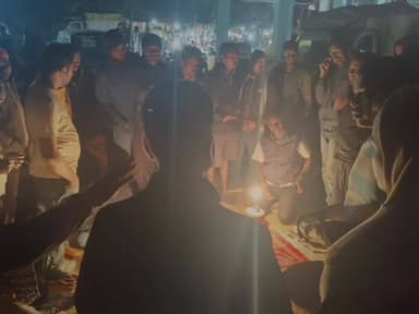 तमनार: ठंड में सुलगता तमनार, लेकिन पूंजीपथरा में जुए की गर्मी, खुडखुड़िया मेले में खुलेआम बिछी बिसात