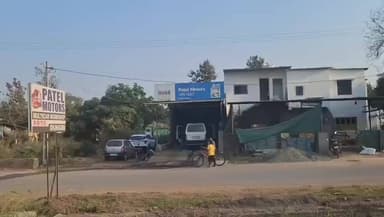 વડાલી: પોલીસમાં પસંદગી થતા સાબરકાંઠાના જયદીપ જોષી સાયકલ પર મુંબઈ પહોંચ્યા:સિદ્ધિવિનાયકના દર્શન કરવા 650 કિમીનો પ્રવાસ