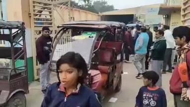 सिधौली: सिधौली कस्बे में ई-रिक्शा संचालन को लेकर कलर कोड जारी, नगरवासियों को मिलेगी जाम से निजात