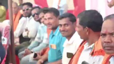 बड़ेराजपुर: डे-नाइट कबड्डी प्रतियोगिता का भव्य समापन, विधायक नीलकण्ठ टेकाम हुए शामिल, विकास कार्यों का किया लोकार्पण-शिलान्यास