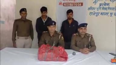 तेतरिया: पुलिस ने चांदी ढाब से 6.3 किलो मादक पदार्थ गाजा के साथ दो तस्करों को गिरफ्तार कर न्यायिक हिरासत में भेजा कोर्ट