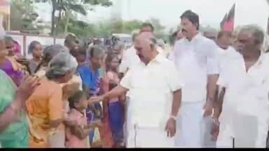 மேல்மலையனூர்: செக்கடிகுப்பம் மதுராவில் புதிய நியாய விலை கடையை சட்டமன்ற உறுப்பினர் திறந்து வைத்தார்