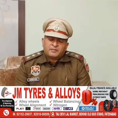 फतेहाबाद के एसपी सिद्धांत जैन व पुलिस के अन्य अधिकारियों ने नववर्ष पर दी जिलावासियों को शुभकामनाएं..
#swatantarkhabar #स...
