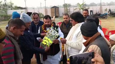 पारू: सरैया के एक निजी होटल में ब्रह्मर्षि समाज ने पारू के विधायक शंकर प्रसाद यादव का जन्मदिन मनाया