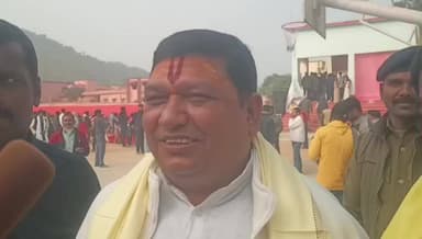 शाहकुंड: विज्ञान प्रतियोगिता में पहुंचे समाजसेवी एवं पूर्व सुल्तानगंज विधानसभा प्रत्याशी राम बालक मंडल