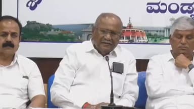 ಮಂಡ್ಯ: ಉದ್ಯೋಗವಕಾಶ ಸೃಷ್ಟಿಗೆ ಸರ್ಕಾರ ಹಿಂದೇಟು : ನಗರದಲ್ಲಿ ಮಾಜಿ ಸಚಿವ ಡಿಸಿ ತಮ್ಮಣ್ಣ ಕಿಡಿ