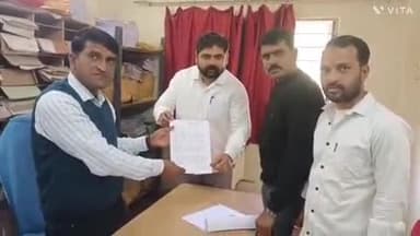 विजयपुर: विधायक प्रतिनिधि रवि सिंह जादौन ने स्टेडियम की बदहाली पर चिंता जताई, सीईओ को सौंपा ज्ञापन