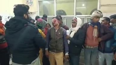 सिधौली: धामी सराय चौराहे के पास तेज रफ्तार दो बाइकों में हुई जोरदार टक्कर, तीन लोग हुए घायल