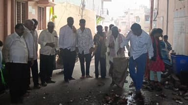 ಕೊರಟಗೆರೆ: ಸಚಿವ ಪರಮೇಶ್ವರ್ ಸಿಎಂ ಆಗಲಿ ಎಂದು ಕಟ್ಟೆ ಗಣಪತಿ ದೇವಾಲಯದಲ್ಲಿ ಪೂಜೆ ಸಲ್ಲಿಸಿದ ಕಾಂಗ್ರೆಸ್ ಮುಖಂಡರು