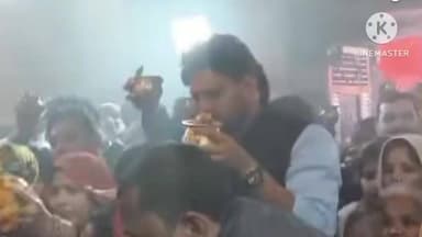 गुठनी: नए साल पर सोहागरा बाबा हंसनाथ मंदिर में दरौली विधायक और श्रद्धालुओं ने की पूजा