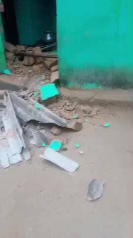 झींकपानी: झींकपानी-टोंटो में हाथियों के झुंड ने हेस्सा बेडा स्कूल का गेट और पदमपुर गाँव का एक घर तोड़ा