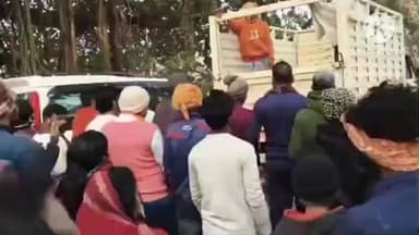 गुठनी: नदी में डूबने से हुई व्यक्ति की मौत, धर्मपुर गांव पहुंचे विधायक ने दी सांत्वना