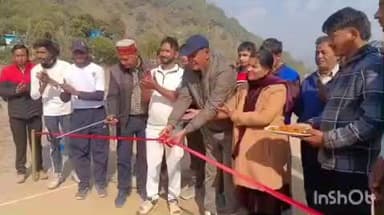 बग्वालीपोखर: बग्वालीपोखर क्षेत्र में रावलसेरा प्रीमियर लीग का भव्य शुभारंभ, विधायक मदन सिंह बिष्ट ने खिलाड़ियों का उत्साह वर्धन किया