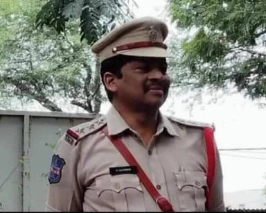 మేడ్చల్: దుండిగల్ సీఐ సతీష్ కు ఉత్తమ సేవా పోలీస్ పథకం