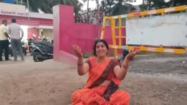 போச்சம்பள்ளி: பாலியல் பலாத்கார முயற்சித்த நபர்கள் மீது புகார் மனு அளித்தும் நடவடிக்கை எடுக்காத போச்சம்பள்ளி காவல் நிலையம் முன்பு பெண் தர்ணா